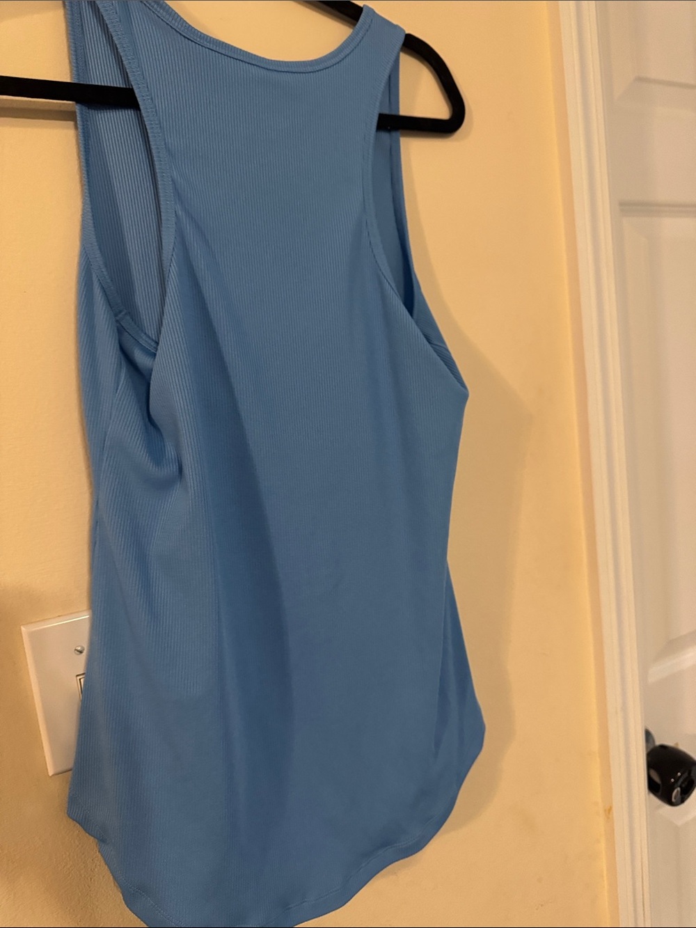 Under Armour Light Blue Ribbed Performance Tank Top - Picture 4 of 4